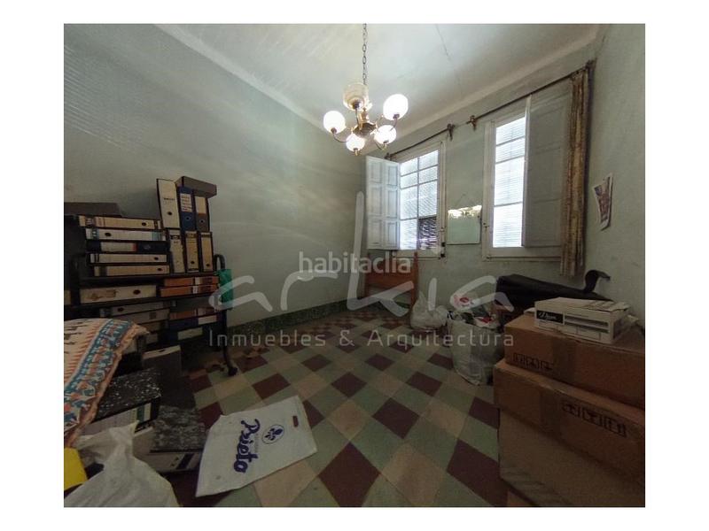 Foto 5025e0b5-0c07-44bb-88ad-e397c6312f93. Casa arkia jesus ofrece casa independiente en venta. en Valencia