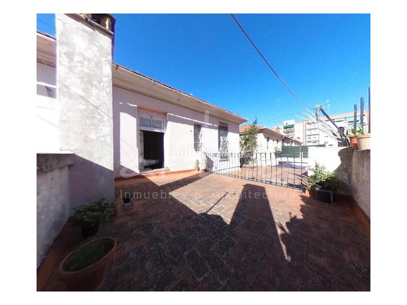 Foto 6333cc4b-b1e2-48cc-b7e5-785fcb99f6a1. Casa arkia jesus ofrece casa independiente en venta. en Valencia