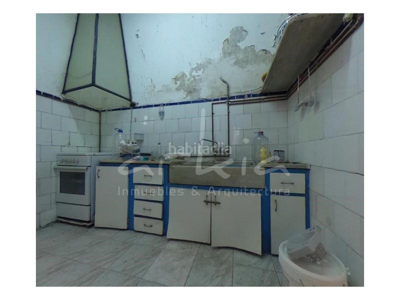 Foto 6650884b-b377-411b-a20c-4809e2c97a98. Casa arkia jesus ofrece casa independiente en venta. en Valencia