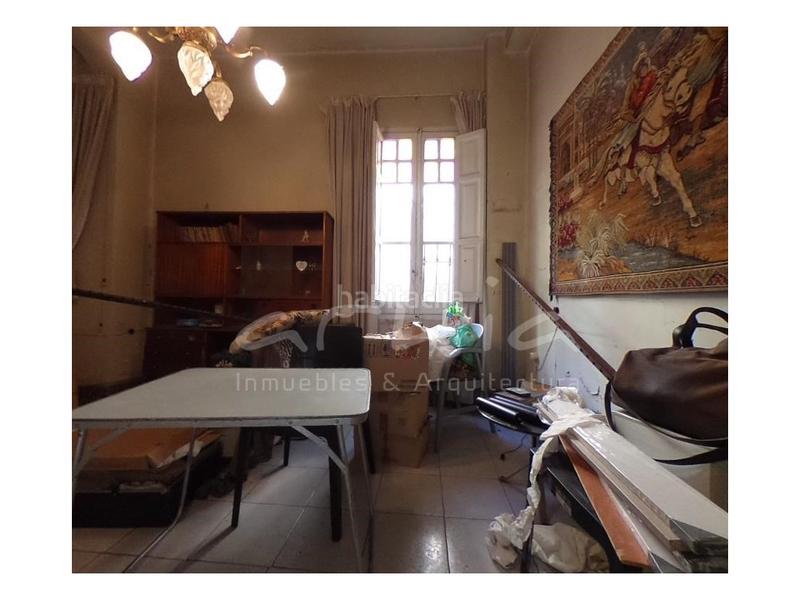 Foto a0f84fec-bf8c-461f-96d3-7e1d4c6baae7. Casa arkia jesus ofrece casa independiente en venta. en Valencia