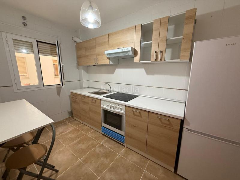 Foto 4afa03de-05bd-4956-bc9f-1f20e26b5aa1. Pis a El Puerto - La Romanilla Roquetas de Mar