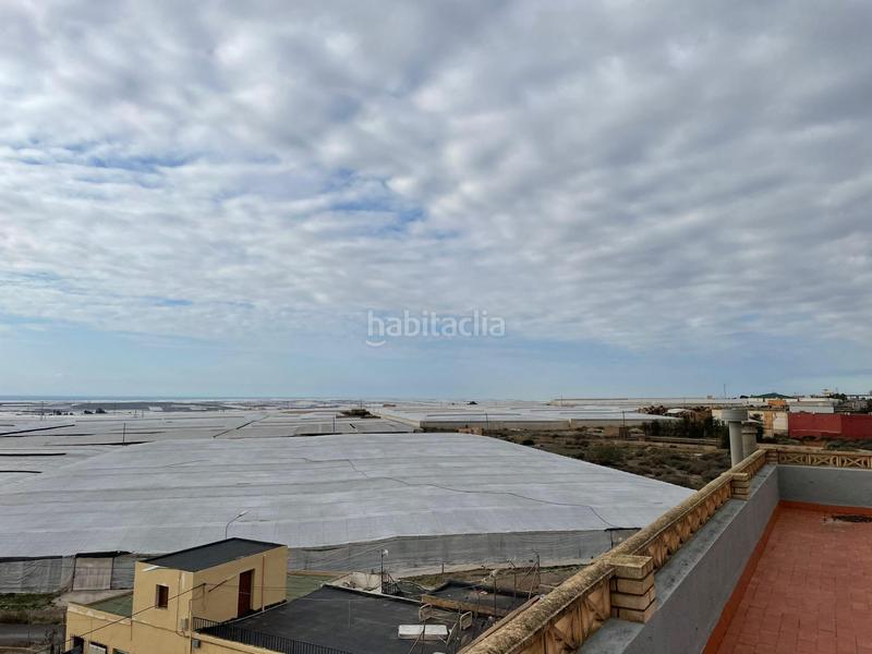 Foto 4b824e87-ff18-4ac2-8940-71eff061adf3. House with parking in Mojonera (La)