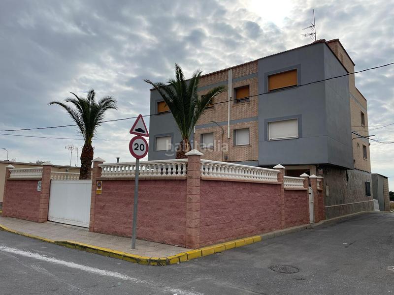 Foto 5e54a0c0-1265-4a40-912c-f46bfed72555. House with parking in Mojonera (La)