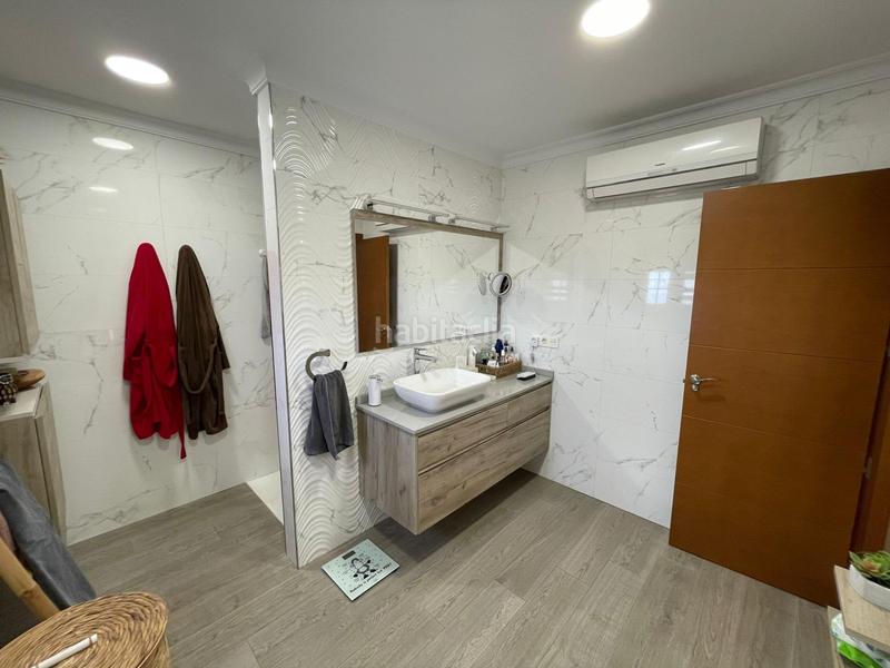 Foto a3cb3ea6-9c9c-43fe-93fc-3aefcdbe56a7. House with parking in Mojonera (La)