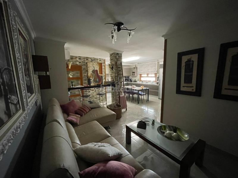 Foto d0d6eb3b-dcfa-4f04-b707-a837e1c4d4d3. House with parking in Mojonera (La)