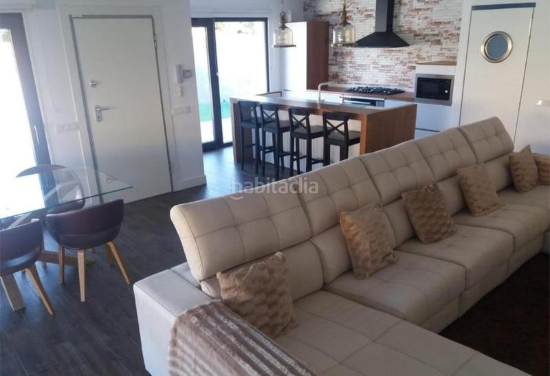 Foto cce137c2-033c-4c79-b160-3456f865f19a. Maison avec parking dans La Envía Vícar