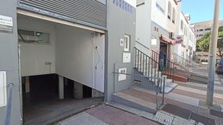 Local Comercial en Roquetas pueblo. Impresionante local en venta en roquetas de mar!