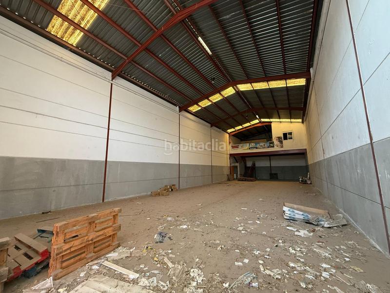 Foto ca284ecb-cc94-4bdb-8fd5-619e78289c18. Location bâtiment à usage industriel dans Las Salinas Roquetas de Mar