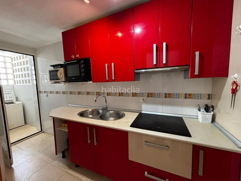Foto 99ed71ca-988d-4dc6-b0de-144acfe52aff. Appartamento con riscaldamento parcheggio in El Puerto - La Romanilla Roquetas de Mar