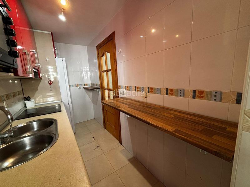 Foto fcf815b7-8024-43b5-a623-cc04b3355453. Appartamento con riscaldamento parcheggio in El Puerto - La Romanilla Roquetas de Mar