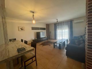 Pis a Roquetas pueblo. Amplio piso de 3 habitaciones en roquetas de mar