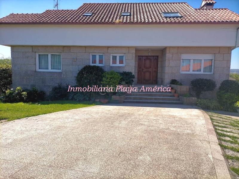 Foto a504ffd5-0595-4eb4-84d8-1e1928c1a114. Xalet amb aparcament a Panxón Nigrán