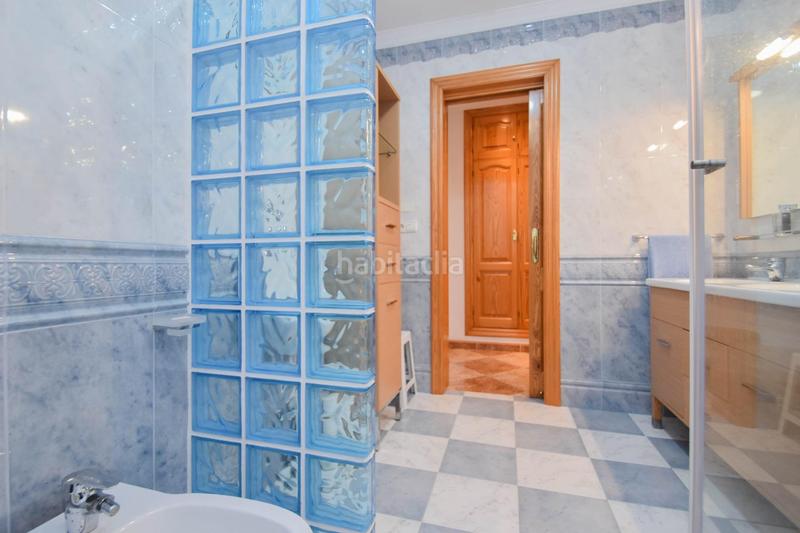 Foto 5b0e2ba4-ef69-4365-83d0-82948dd7cf2a. Casa espectacular casa con dos locales y terreno en casanueva. en Pinos Puente