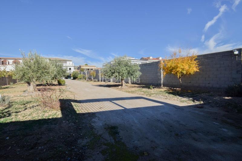 Foto a5c09b2e-3a19-4980-8ca0-d8dca4aab000. Casa espectacular casa con dos locales y terreno en casanueva. en Pinos Puente