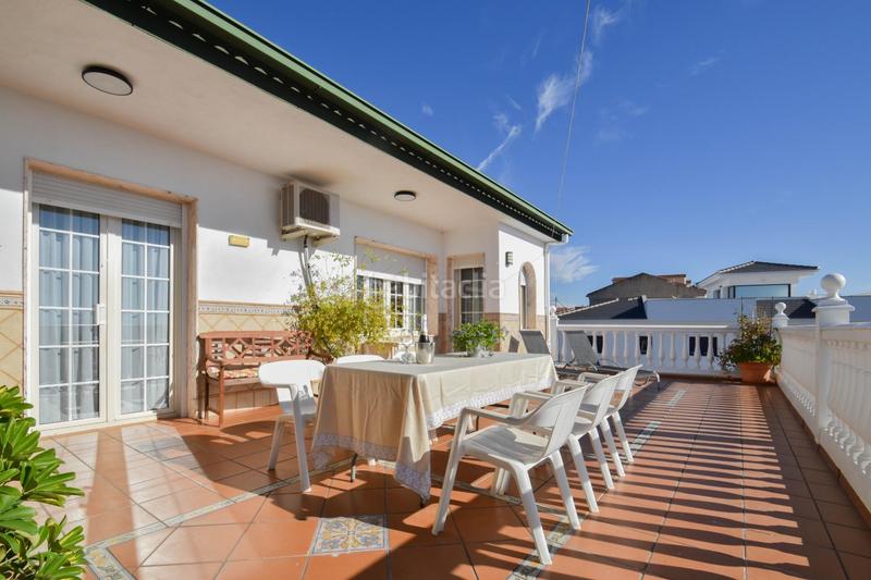 Foto b741a0ec-84b4-4589-a578-3d6e194dbf3e. Casa espectacular casa con dos locales y terreno en casanueva. en Pinos Puente