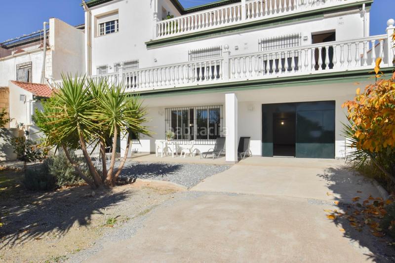 Foto bdb814a0-3d57-4026-813c-4d96b46f7010. Casa espectacular casa con dos locales y terreno en casanueva. en Pinos Puente