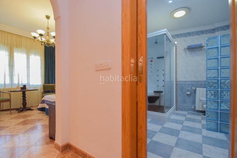 Foto c84e3dd8-8e9b-4acb-908e-b7b62c6ed4fb. Casa espectacular casa con dos locales y terreno en casanueva. en Pinos Puente