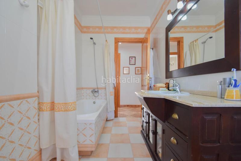 Foto def43bd0-ab93-4bfe-826e-a14ada0ea836. Casa espectacular casa con dos locales y terreno en casanueva. en Pinos Puente