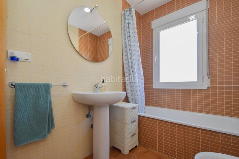 Foto 4ab2295f-3a0a-4b64-b9bb-bd4fe2adff66. Pis amb aparcament a Atarfe