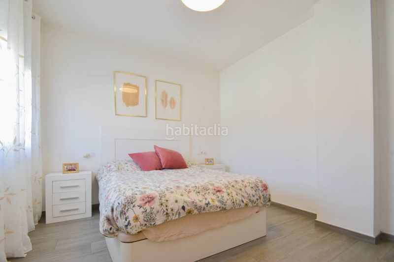 Foto 78fa4380-b360-4ac7-8632-9bada25b6508. Pis amb aparcament a Atarfe