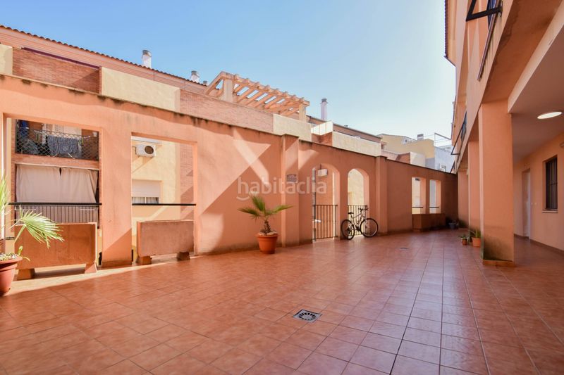 Foto c4188686-b1b1-466c-a0ca-e2b5c61fc026. Pis amb aparcament a Atarfe