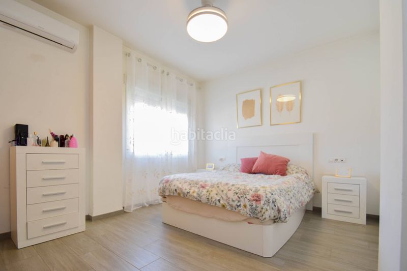 Foto dc961c35-1c60-4502-b923-0691748c033c. Pis amb aparcament a Atarfe