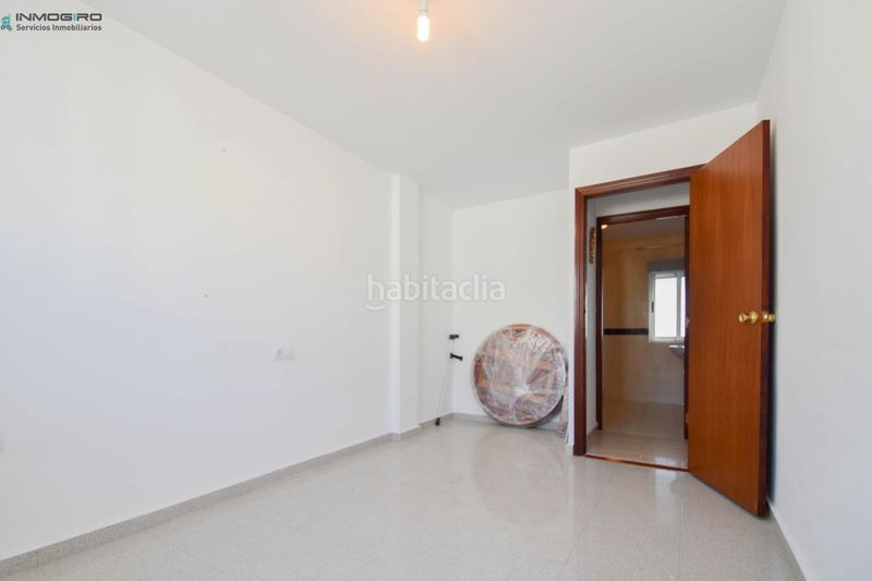 Foto ea3034b7-89d8-4930-9712-87034094a12b. Casa adossada amb aparcament a Atarfe