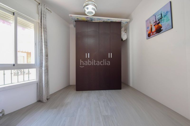 Foto b21f602a-8b3f-4f96-b1b6-cb55b0392d46. Pis amb aparcament a Atarfe