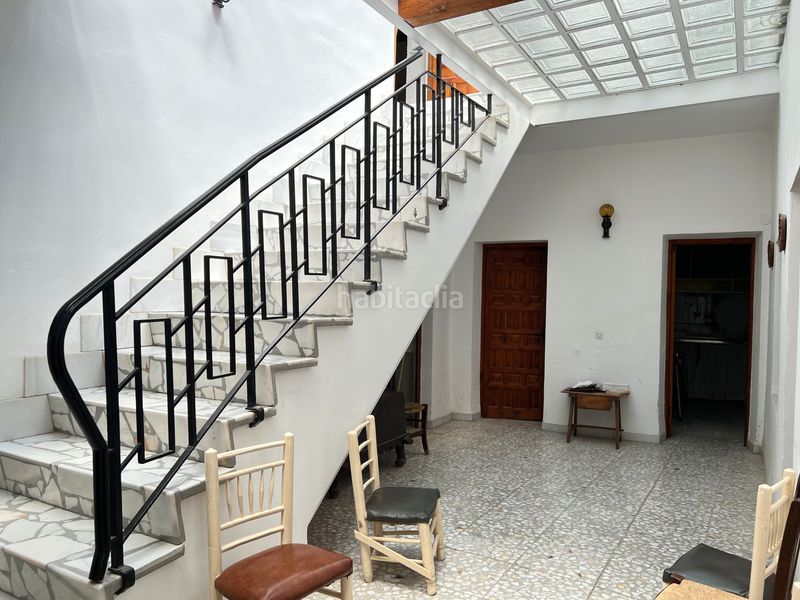 Foto 1146b0a4-ef76-40c2-aa0f-48dc64dd222a. Casa a calle iglesia 9 a Herencia