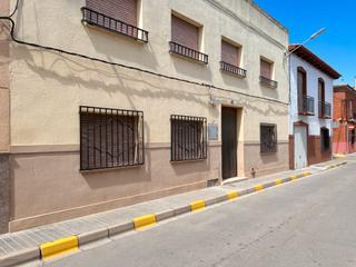 Masia a Calle santa teresa 38. Venta de casa de pueblo grande