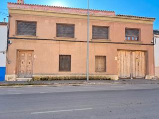 Masia a Avenida de la labradora 19. Venta de impresionante casa de pueblo, con muchas posibilidad de