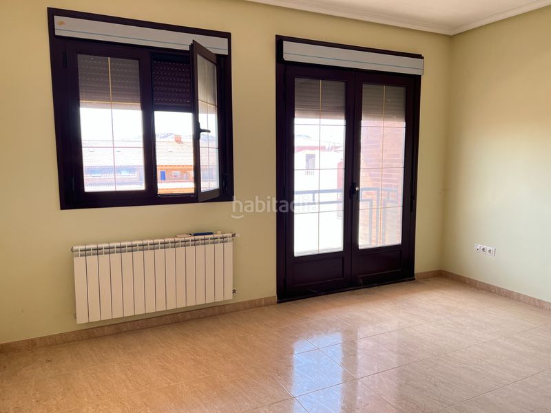 Foto 7b31d55a-03d3-4f32-92bc-a78413b72120. Etagenwohnung in avenida alcázar 14 in Herencia