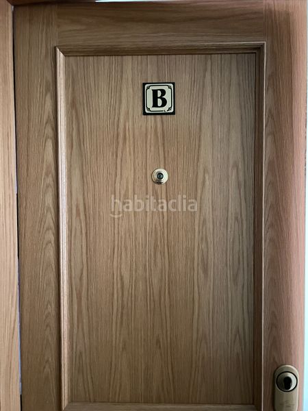 Foto b3ea28d2-a4ac-4c71-850a-836f9a9a08aa. Etagenwohnung in avenida alcázar 14 in Herencia