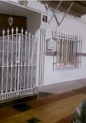Haus  Plaza cristo de la misericordia. Venta de casa o inversión con do pisos independientes