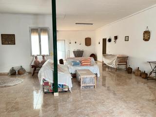 Casa  Calle san bartolomé 4. Venta de casa centrica grande plaza san bartolome