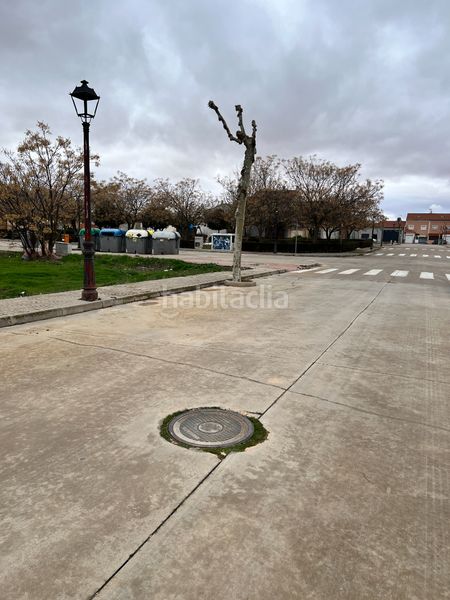Foto c7201789-5c3a-4f8b-a0fc-aa1e58156805. Terreny residencial a Herencia