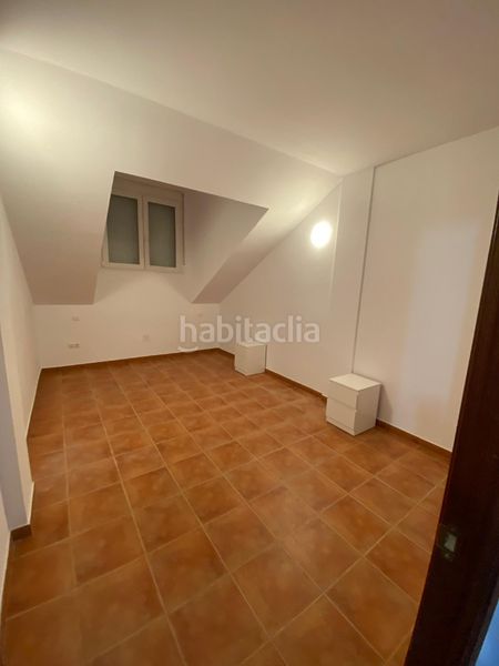 Foto ca5f8dc3-3d31-48d7-ac22-b078726ec3b9. Àtic a avenida alcázar 76 a Herencia