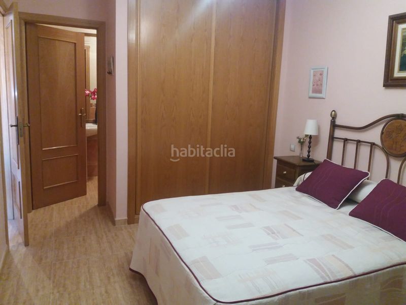 Foto 4fc83280-1993-42e8-8ef5-d0134496ac47. Casa adossada amb calefacció aparcament a Herencia