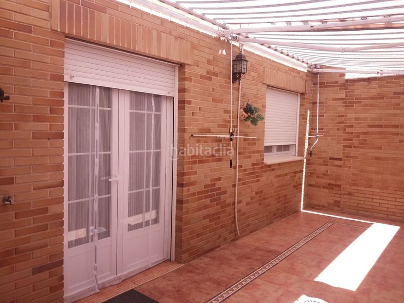 Foto 8b3b33b7-6750-4684-b383-00099b965179. Casa adossada amb calefacció aparcament a Herencia