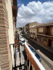 Pis a Herencia. Venta de piso en el centro amueblado