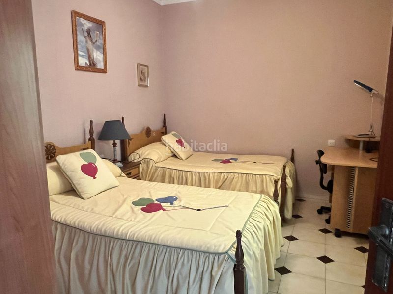 Foto 66f4edee-0154-4c11-8e61-a6c2376827ff. Casa amb aparcament a Herencia