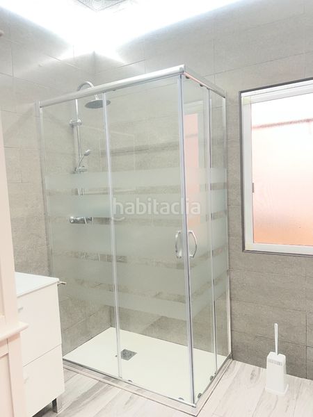 Foto 98a918a4-40c3-483d-bf14-bc913c8ccdb5. Casa amb aparcament a Herencia