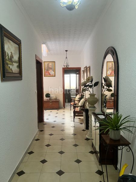 Foto d372aab0-5460-4bad-bb30-d65a9b3c6a30. Casa amb aparcament a Herencia