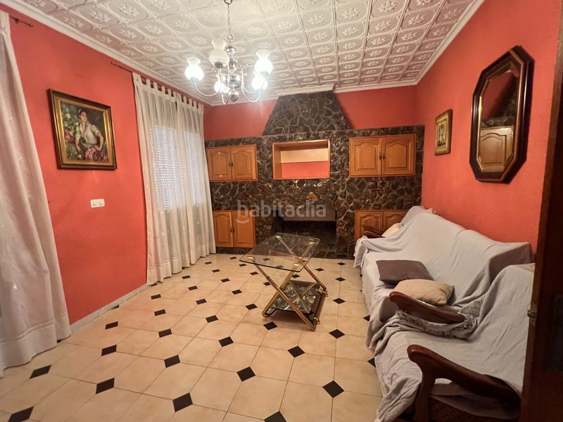 Foto e270d857-b833-44f2-ab6f-1ffec162f942. Casa amb aparcament a Herencia