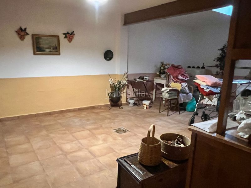 Foto d4a9ee95-0426-4b7f-a07f-397d98a95ece. Casa amb calefacció aparcament a Herencia