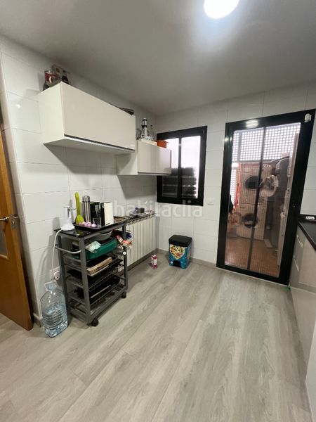 Foto b5d05ddb-5a16-4109-9591-6ae9bf1f0391. Casa adossada amb calefacció aparcament a Malagón