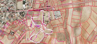 Xalet en Paseo de castilla la mancha 39. Venta de finca con chalet en construccin