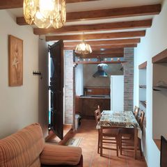 Apartament a Sedella. Encantadora casa de pueblo recientemente reformada en sedella.