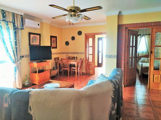 Apartament a Cómpeta. Un fantástico apartamento en la parte baja del bonito pueblo de