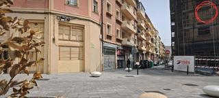 Local Comercial a Milagrosa. Centro. amplio local, altura, 5 metros fachada.